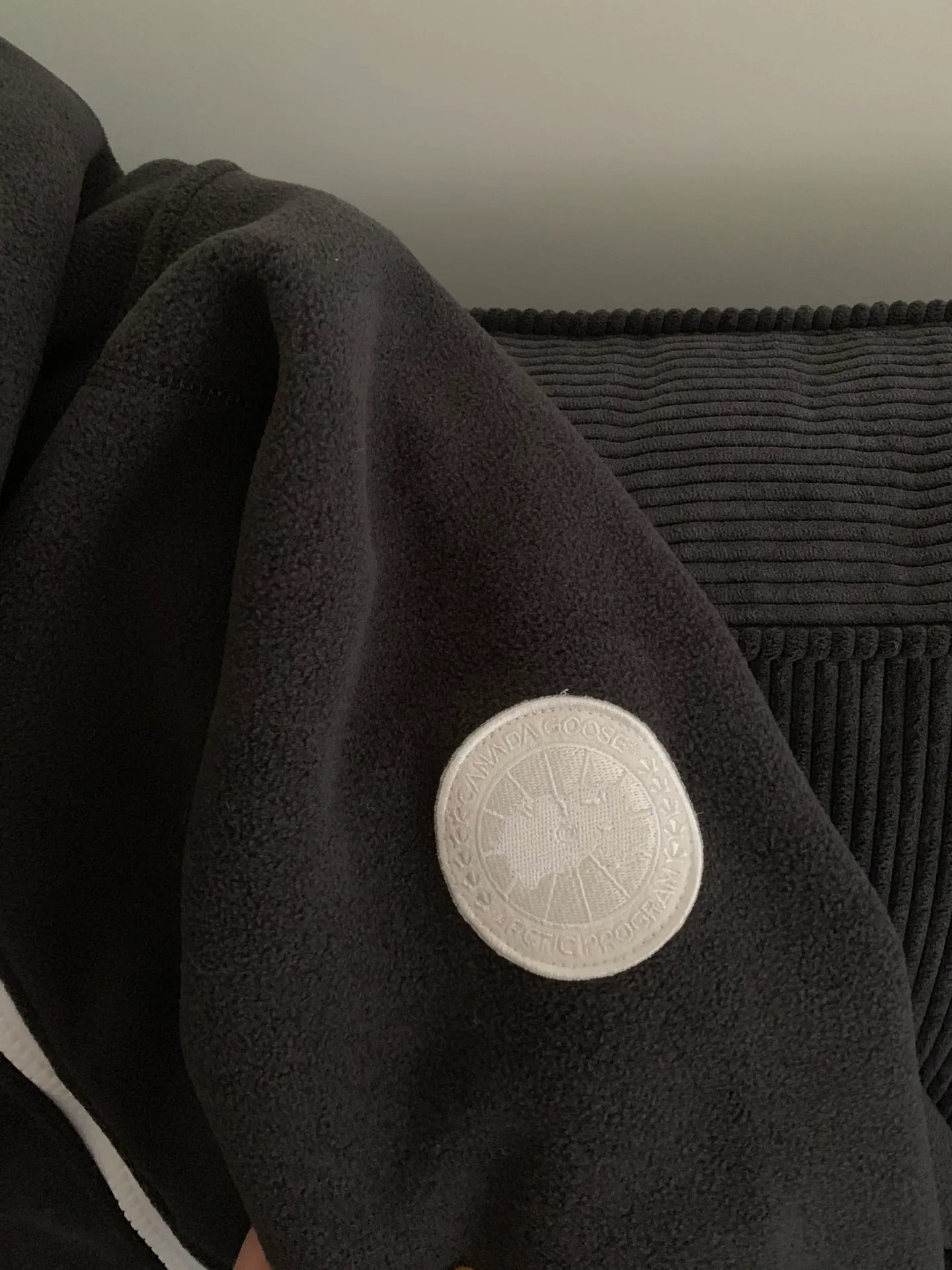 P600 real shot of dark gray details.